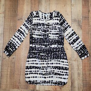 Charlie Jade Silk Tie-Dye Print Long Sleeve Dress – Black White Purple XS